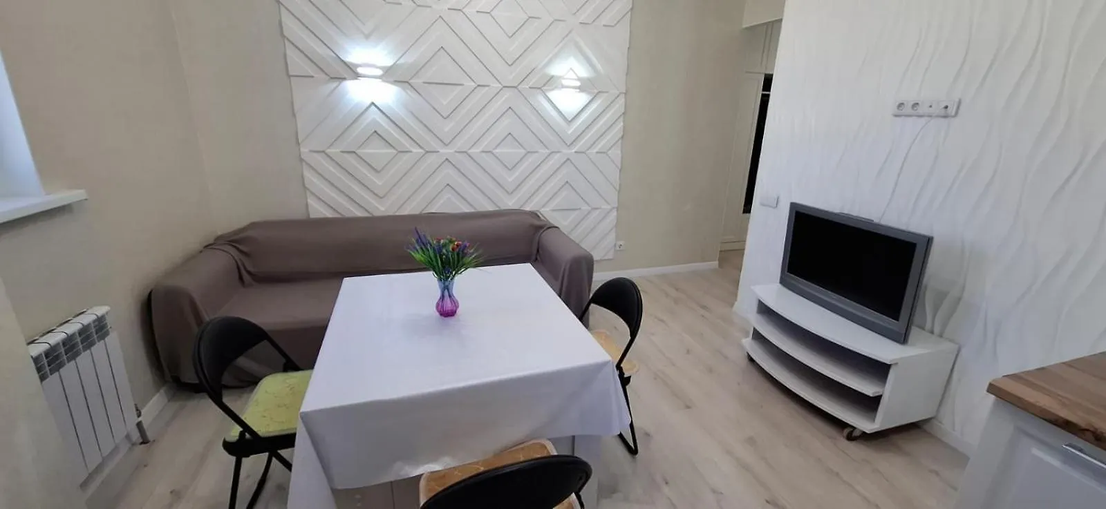 Apartamento Daily short term flat Astaná
